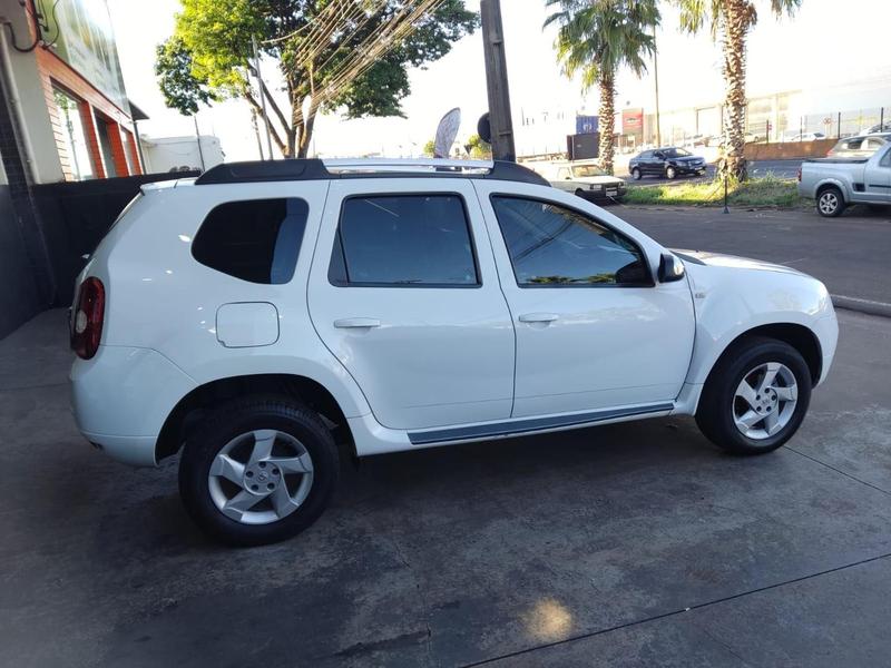 Renault Duster 1.6 Dynamique 4X2 16V Flex 4P Manual - foto 7