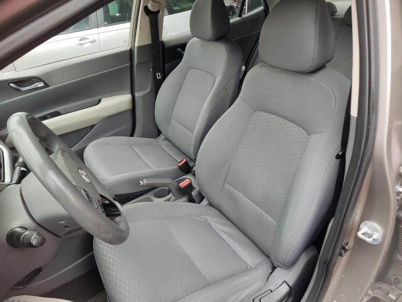 Hyundai HB20S Evolution 1.0 Flex 12V Mec - foto 8