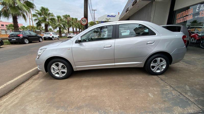Chevrolet Cobalt LT 1.8 8V Econo.flex 4P Aut. - foto 8