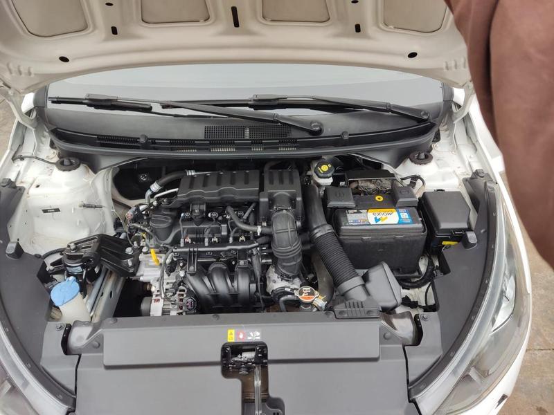 Hyundai HB20S 1.0 Vision - foto 14