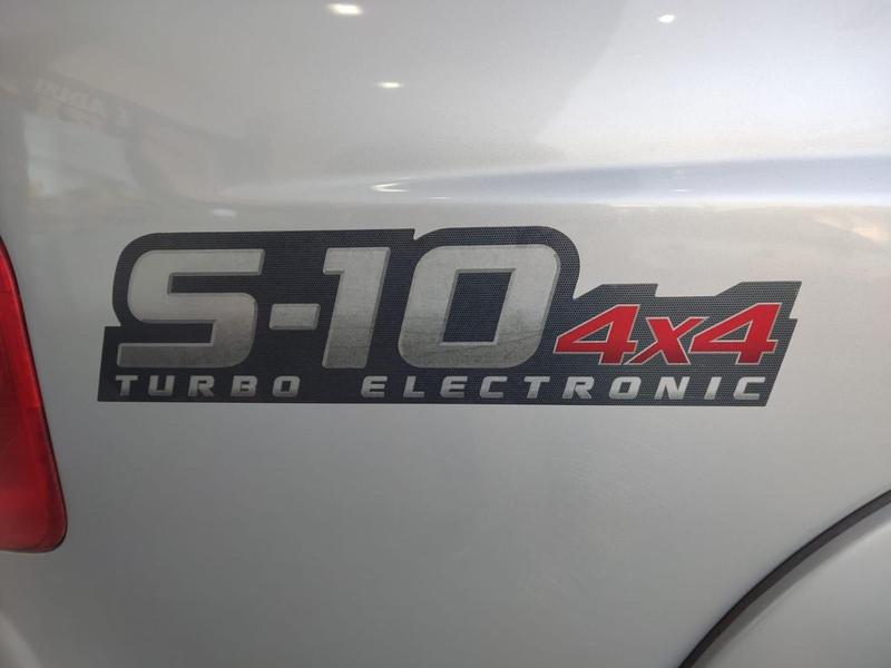 Chevrolet S10 Colina Cd 4X4 Diesel - foto 13
