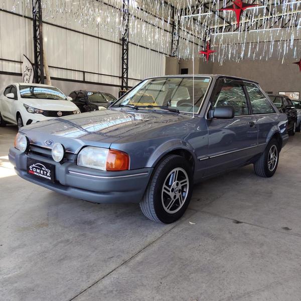 FORD ESCORT GL