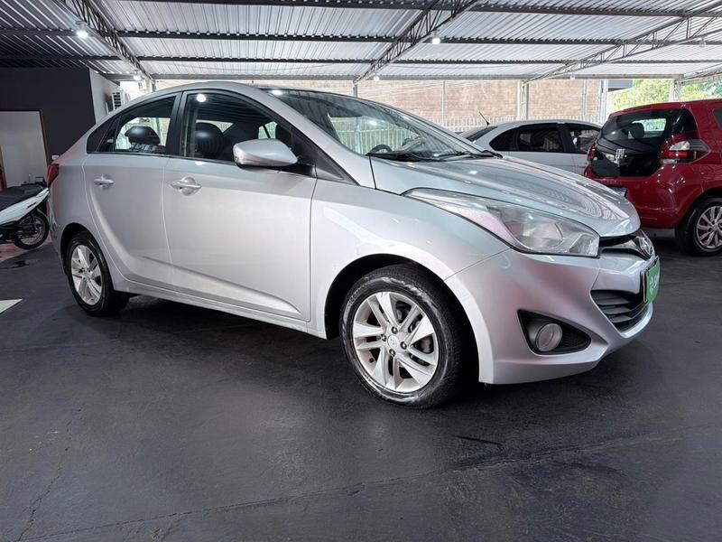 Hyundai HB20S 1.6 Premium 16V Flex 4P Automático - foto 3