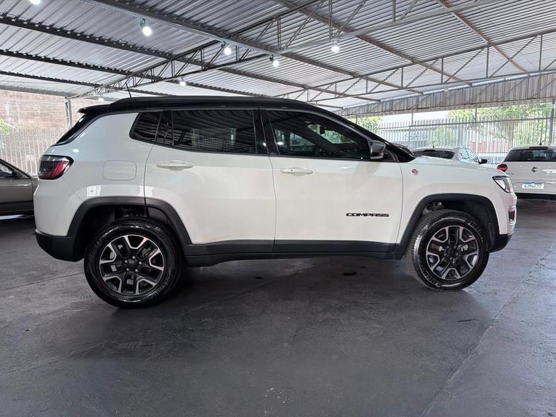 Jeep Compass Trailhawk D - foto 4