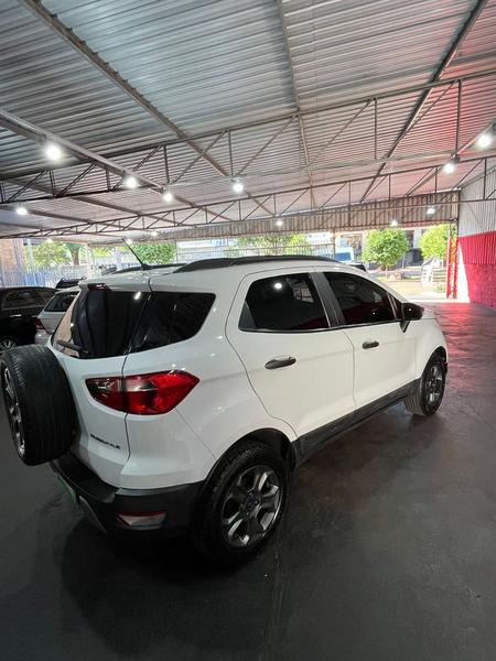 Ford EcoSport Freestyle 1.5 12V Flex 5P Aut. - foto 6