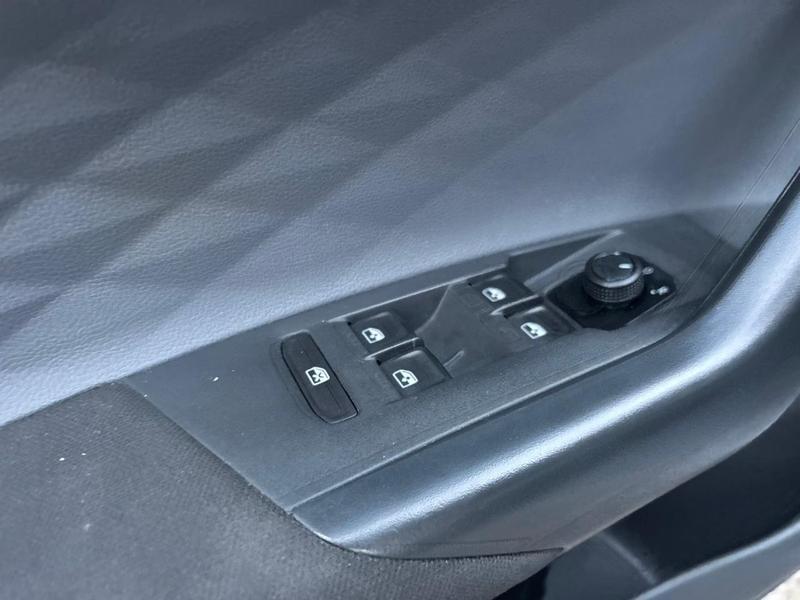 Volkswagen Polo Mb - foto 12