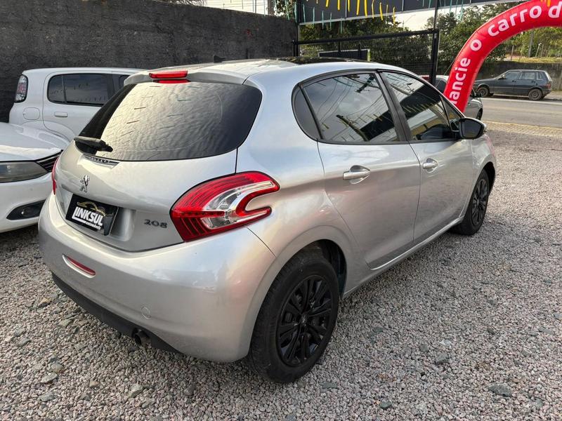 Peugeot 208 Allure - foto 4