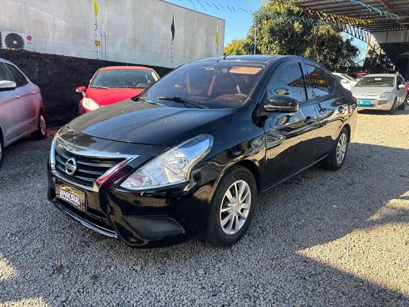 Nissan Versa 1.0 - foto 3