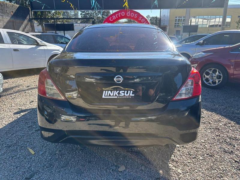 Nissan Versa 1.0 - foto 4