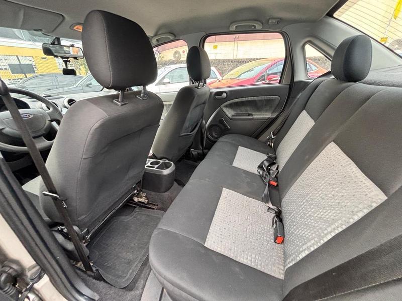 Ford Fiesta Sedan 1.0 8V Flex 4P - foto 10