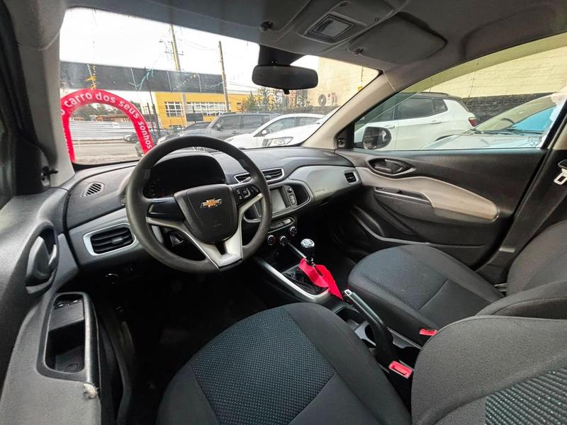 Chevrolet Onix 14mt LT - foto 7