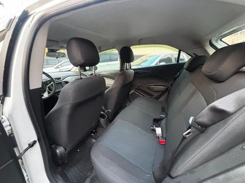 Chevrolet Onix 14mt LT - foto 9