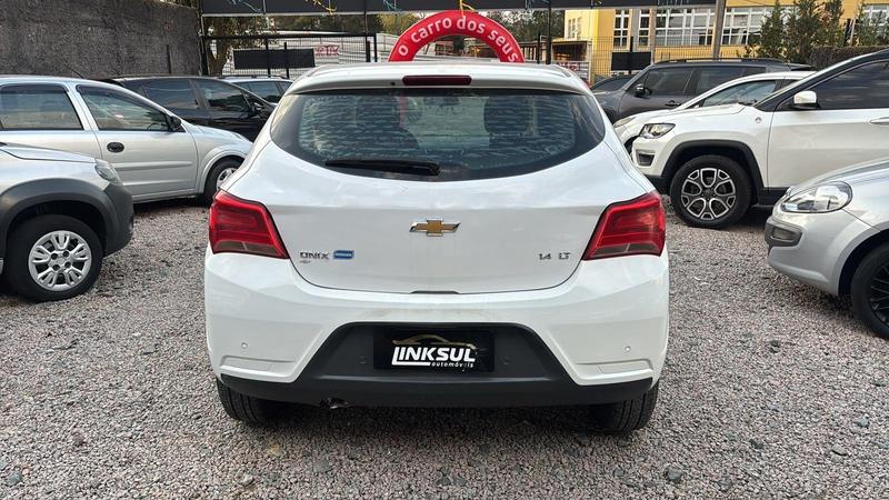 Chevrolet Onix 14mt LT - foto 5