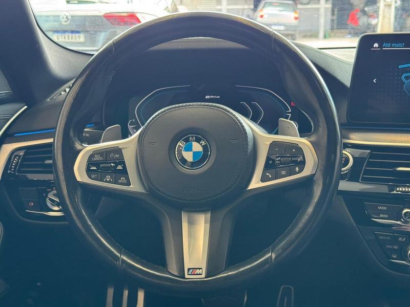BMW 530e - foto 12