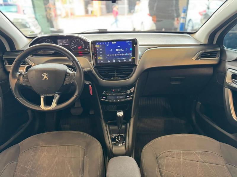 Peugeot 208 Griffe A - foto 10