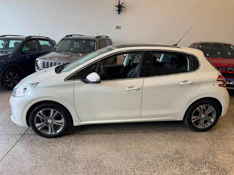 Peugeot 208 Griffe A - foto 7
