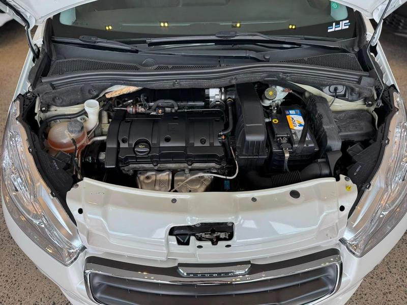 Peugeot 208 Griffe A - foto 20