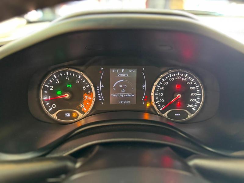 Jeep Renegade Sport 1.8 4X2 Flex 16V Aut. - foto 18