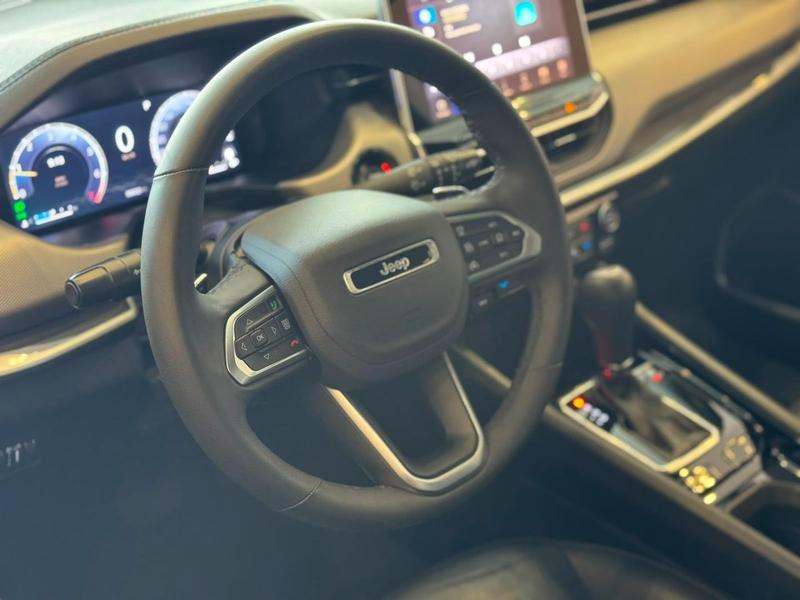 Jeep Compass Long T - foto 9