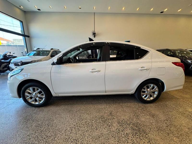 Nissan Versa 1.6 Sv - foto 7