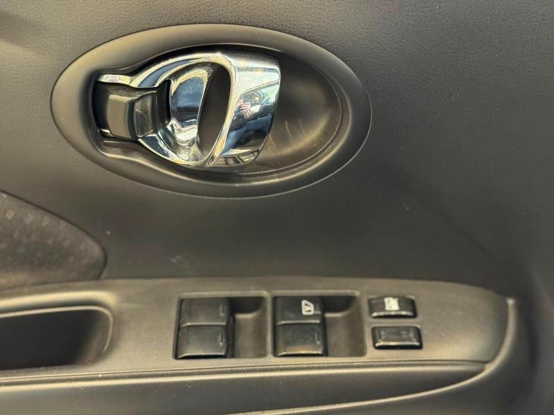 Nissan Versa 1.6 Sv - foto 16