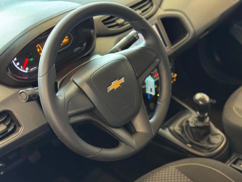 Chevrolet Onix Joy - foto 9