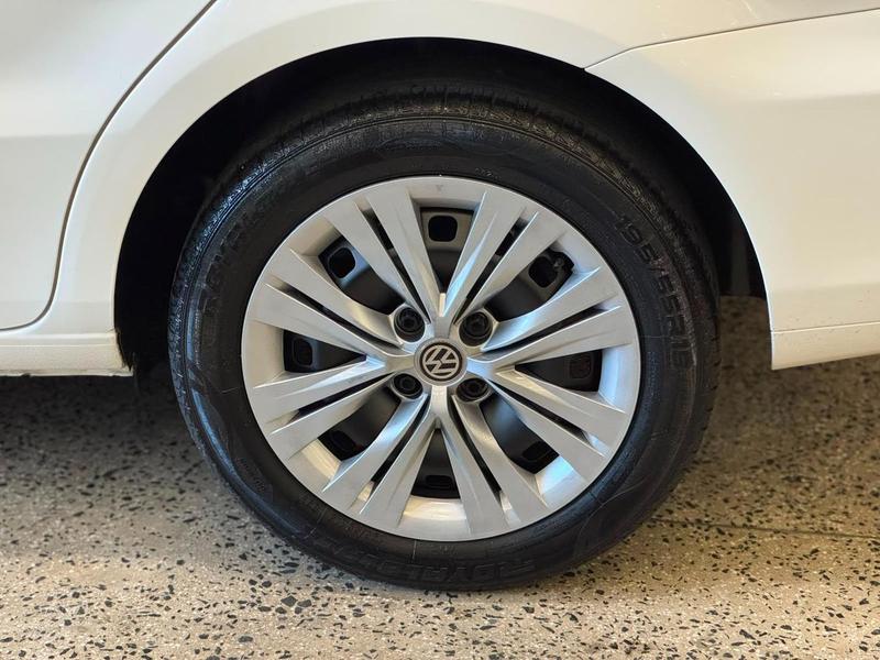 Volkswagen Voyage MPI - foto 8