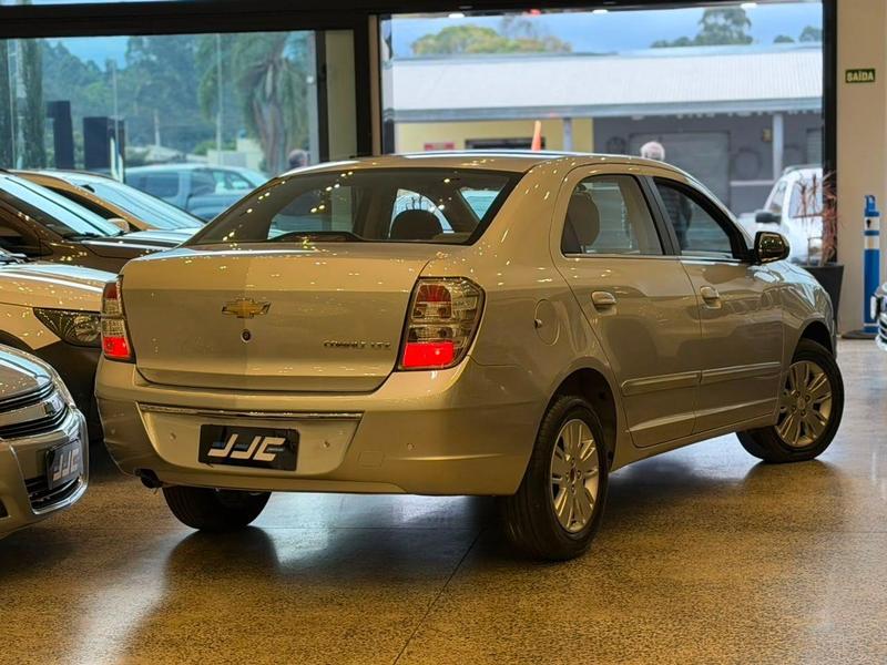 Chevrolet Cobalt LTZ 1.8 8V Econo.flex 4P Aut. - foto 4