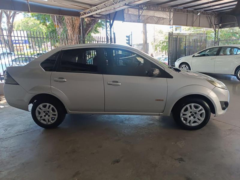 Ford Fiesta Sedan 1.0 8V Flex 4P - foto 7