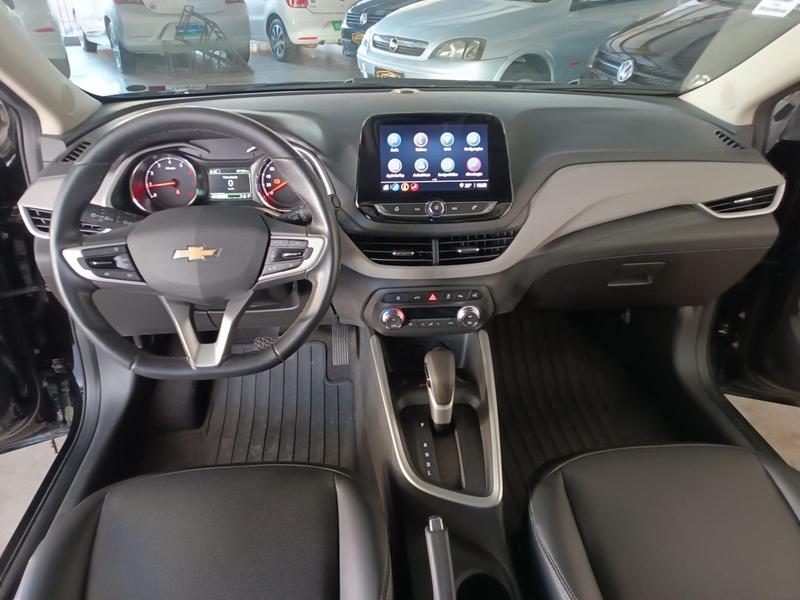 Chevrolet Onix Plus 10tat - foto 10