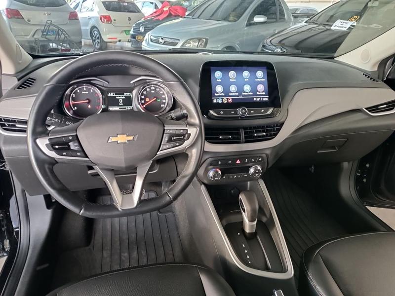 Chevrolet Onix Plus 10tat - foto 9