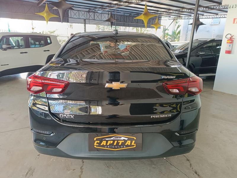 Chevrolet Onix Plus 10tat - foto 6