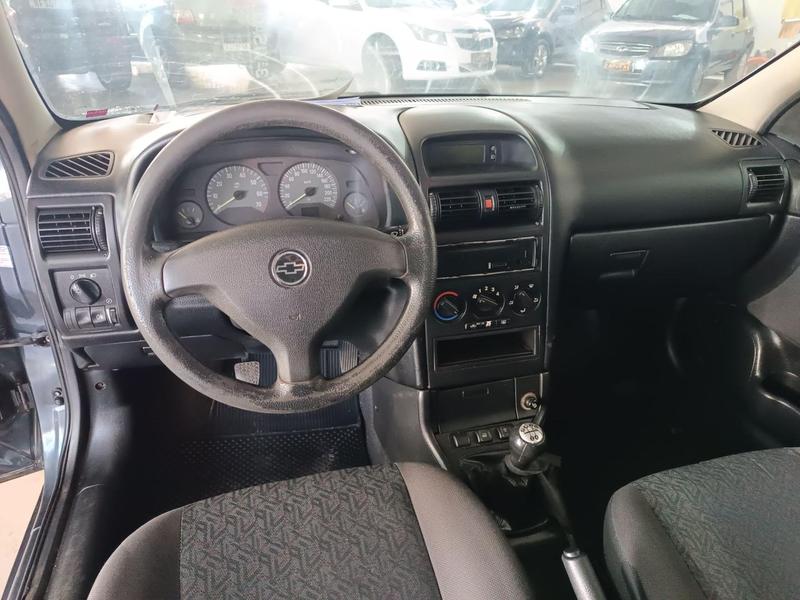 Chevrolet Astra Sedan Advantage - foto 10