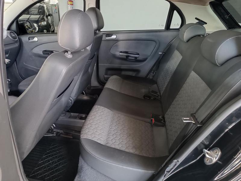 Volkswagen Gol City (trend) 1.0 Mi Total Flex 8V 2P - foto 12