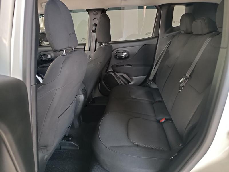 Jeep Renegade 1.8 Autom - foto 12