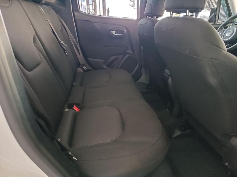 Jeep Renegade 1.8 Autom - foto 14