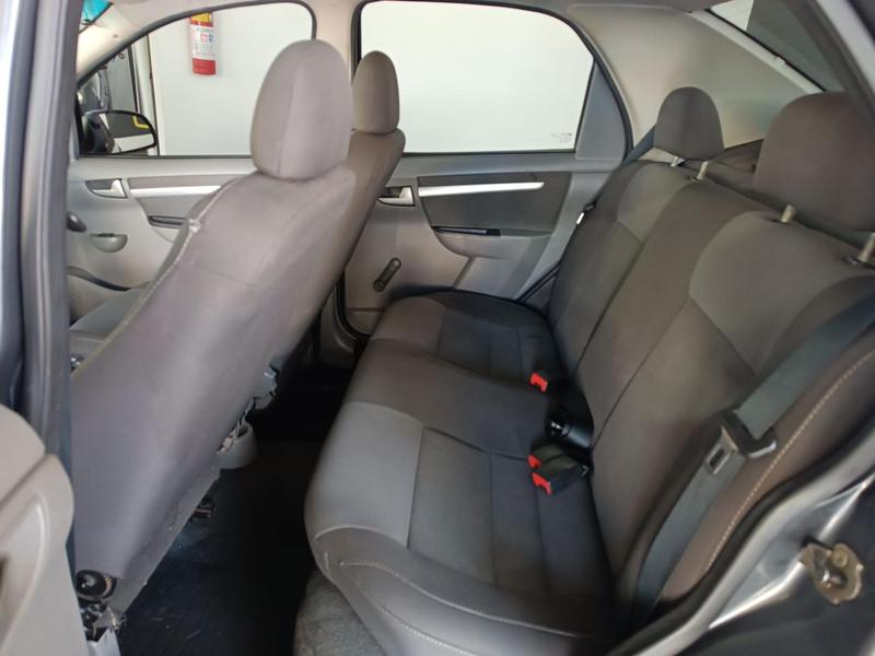 Chevrolet Prisma 14l LT - foto 12