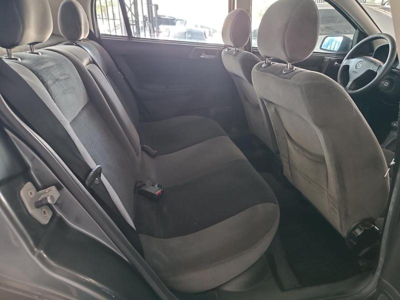 Chevrolet Astra Sedan Cd 2.0 8vaut 4P - foto 13