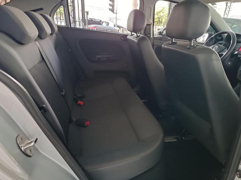 Volkswagen Voyage MPI - foto 14