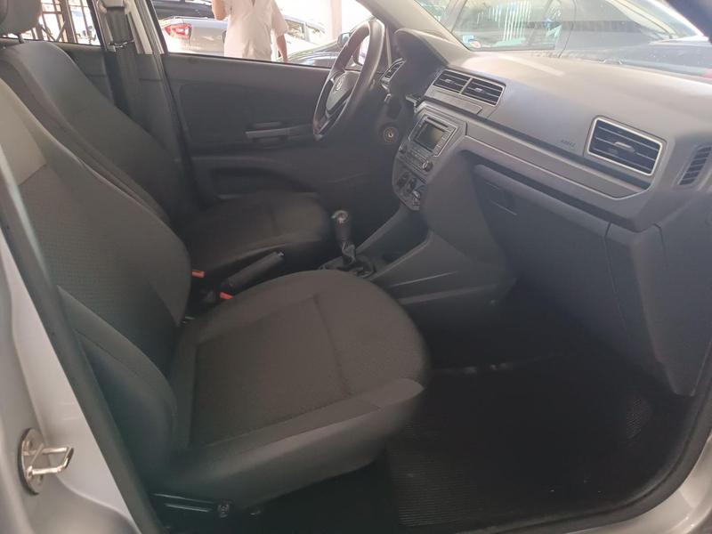 Volkswagen Voyage MPI - foto 13