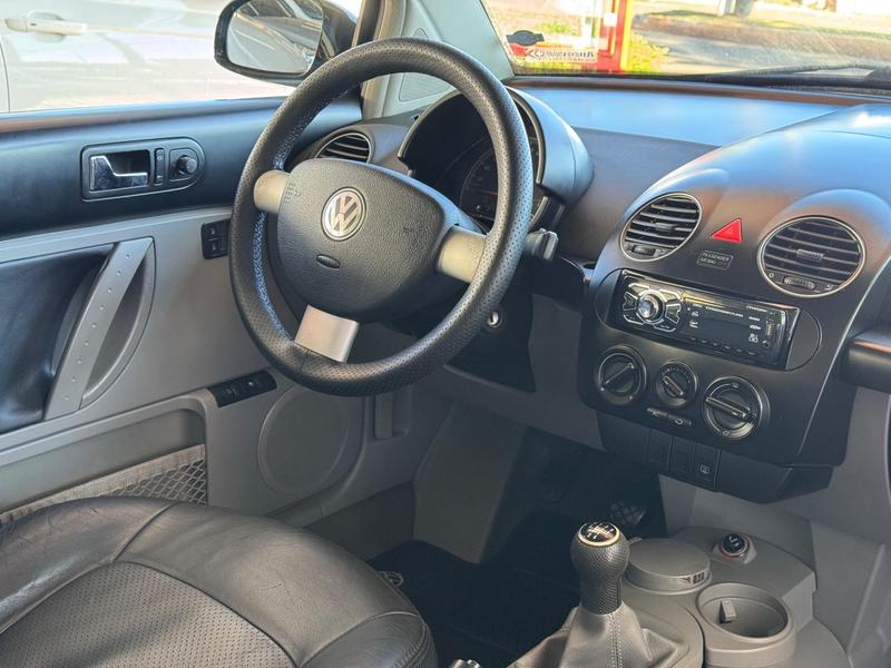 Volkswagen Beetle - foto 8