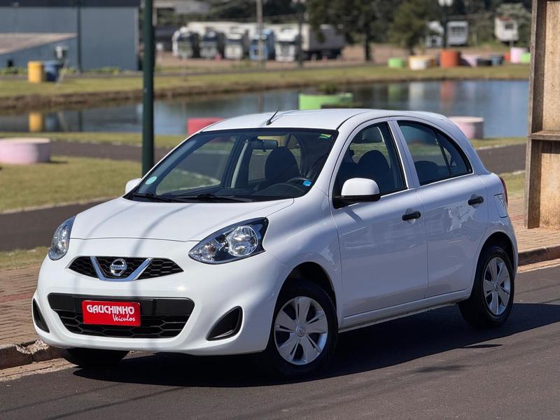 Nissan March 2019 à venda