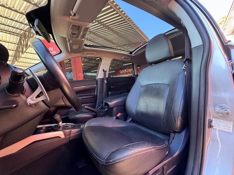 Mitsubishi ASX 2.0 Awd CVT - foto 8