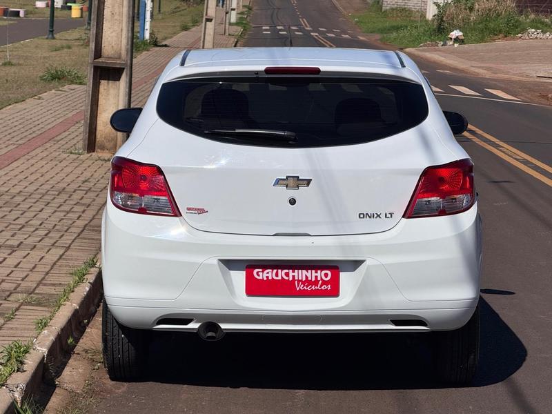 Chevrolet Onix 10mt LT - foto 5