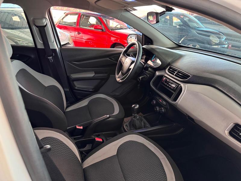 Chevrolet Onix 10mt LT - foto 8