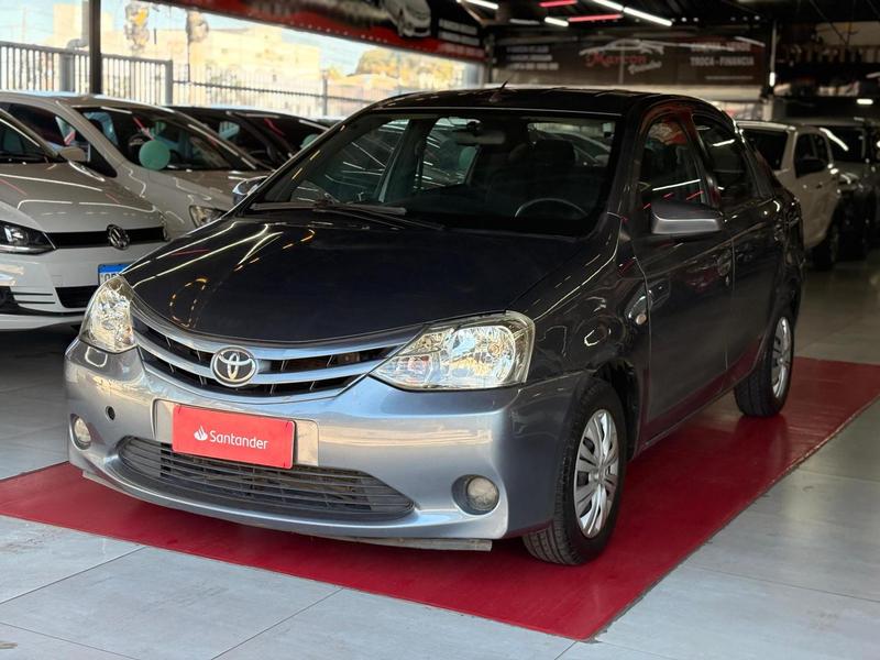 TOYOTA ETIOS SD XS