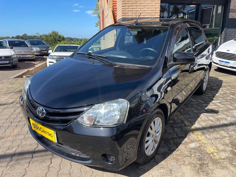 Toyota Etios 2017 à venda