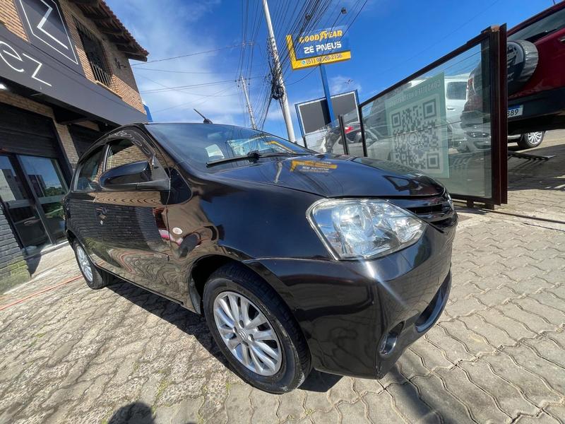Toyota Etios 13 X 16V Flex 4P Manual - foto 14