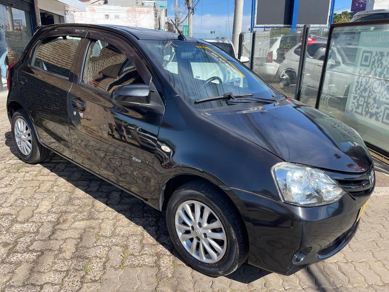 Toyota Etios 13 X 16V Flex 4P Manual - foto 3