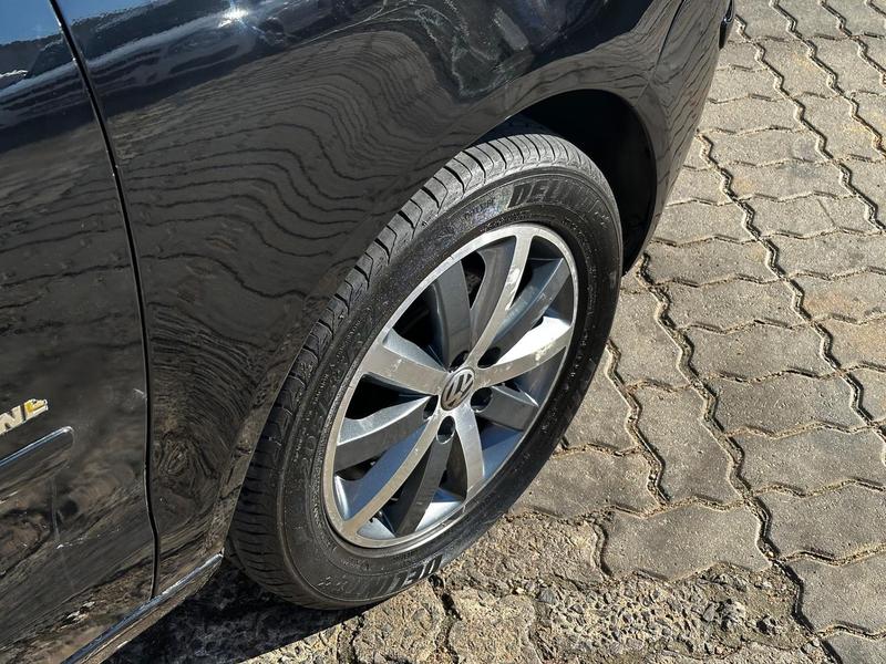 Volkswagen Polo 1.6 Sportline - foto 4